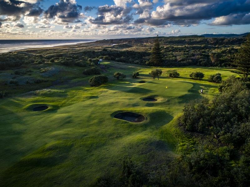 https://staging.nztour.co.nz/wp-content/uploads/auckland-muriwai-golf-club.jpg