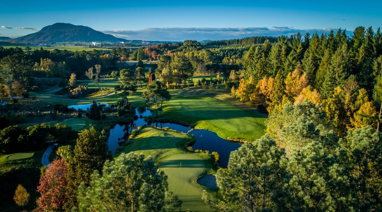 golf-Wairakei-golf-club-autumn1