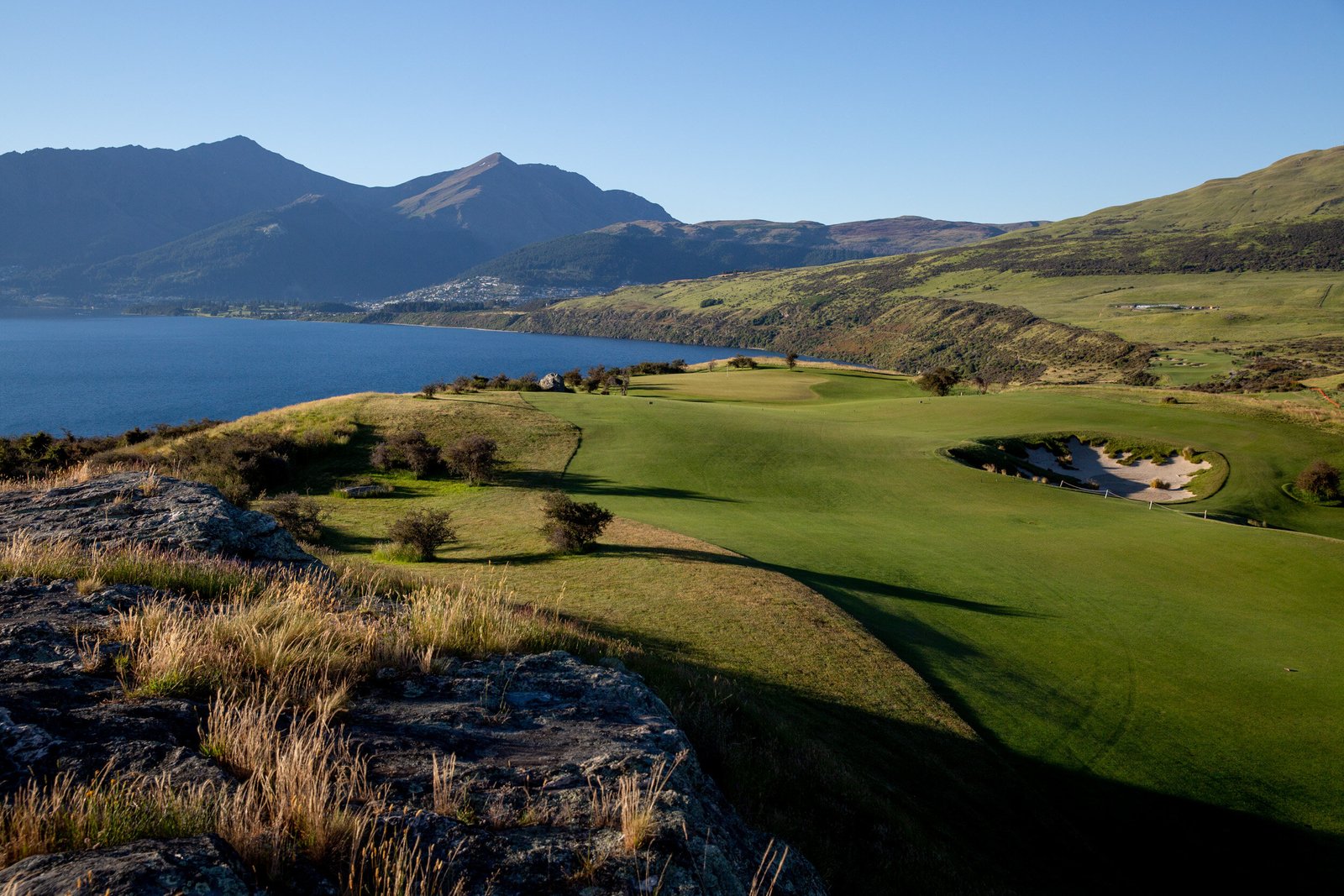 golf-jackspoint-fairway-overlookimg-town