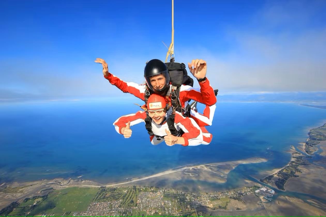 nelson-Skydive-Abel-Tasman-Parachuted