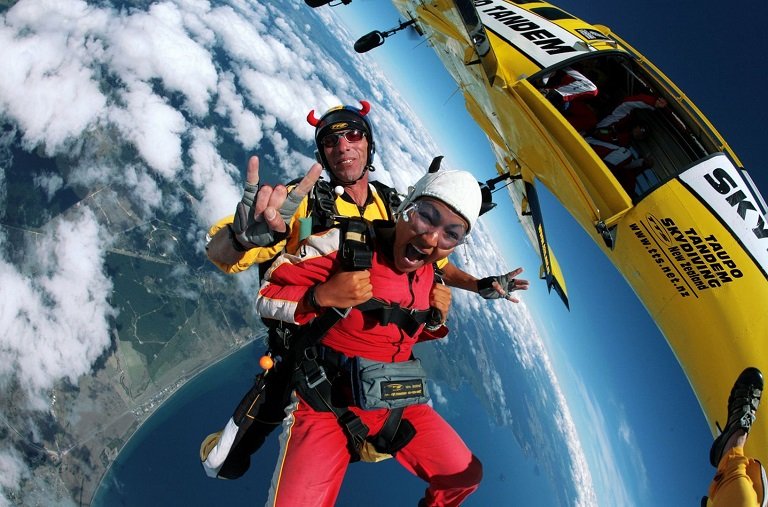 tuo-skydive